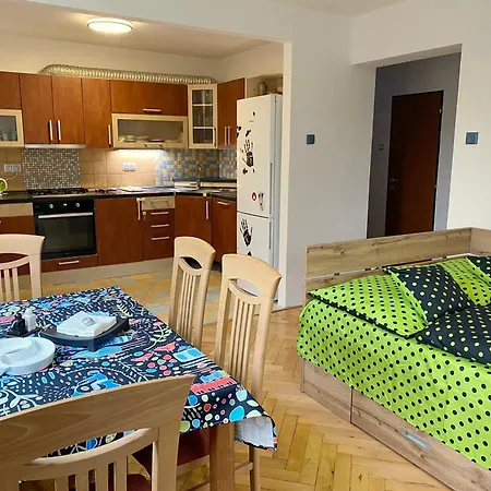 Apartment Na Perunske *